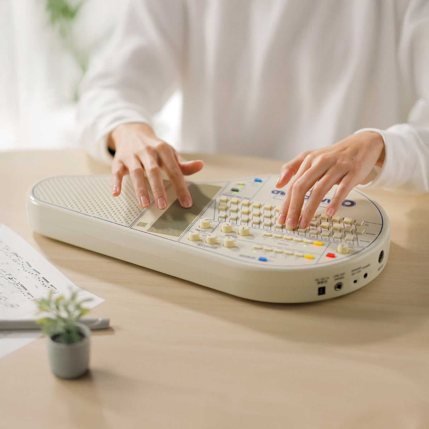 OM-108 - Suzuki Omnichord OM-108 A1