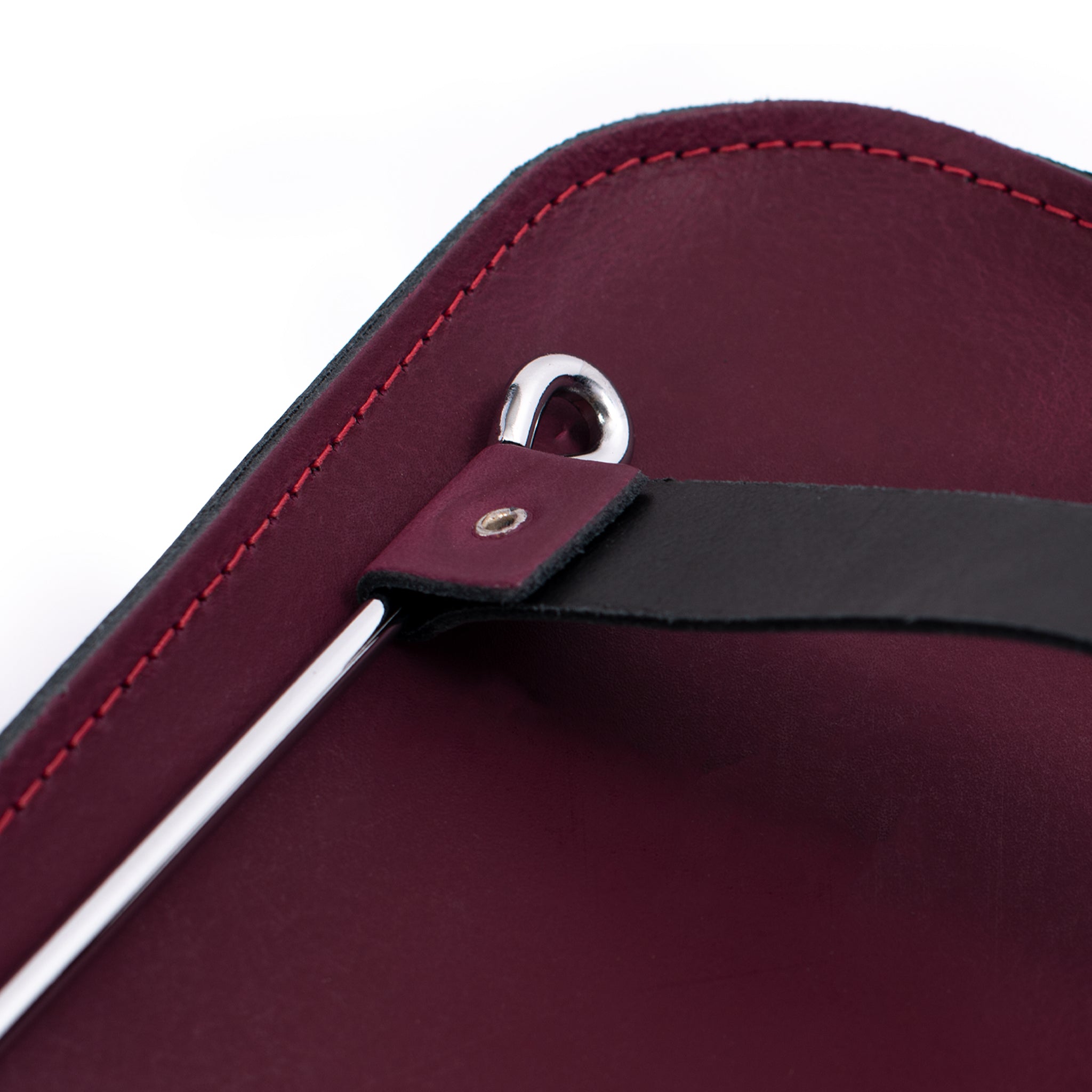 MC2-PL - Oxford Traditional leather premium music case Plum / A1