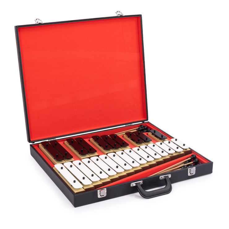 Percussion Pluss Chimes bar set, 25 rubber headed beaters in a case Percussion Pluss Chimes bar set, 25 rubber headed beaters in a case
